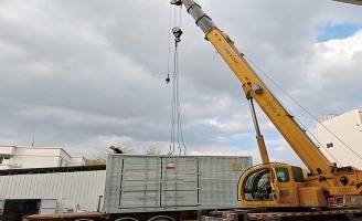 Container lift during loading